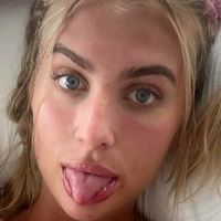 Erin Mia James Naken