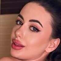 eva_rouge Naken