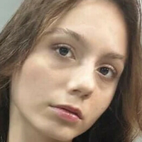 Evaleester Naken