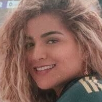 Fay Martinez Naken