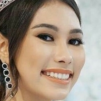 Frederika Alexis Cull Naken