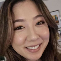 Fuslie (Leslie) Naken