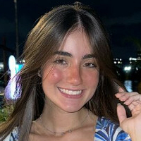 Giovanna Oliveira Naken