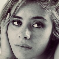 Greta Scarano Naken