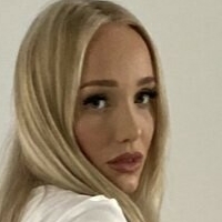 gwengwiz2 Naken