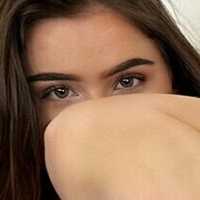 haileywalker_official Naken