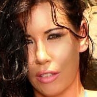 Heather Kirby Curvy Naken
