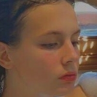 Helene Dineen Naken