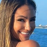 Iany Tassia Naken