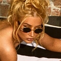 Iggy Azalea Naken