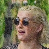 India Mullen Naken