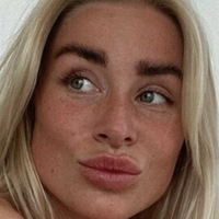 Isabel Ditlevsen Naken