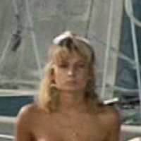 Isabelle Strawa Naken