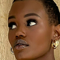 Isimbi Naken