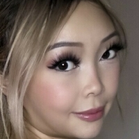 ItsyVicky Naken