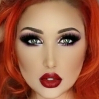 Ivy Tenebrae Naken
