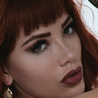 Jenna Ellen Naken