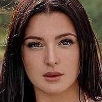 Jennifer Degenhart Naken
