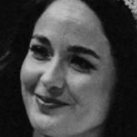 Jennifer Reoch Naken