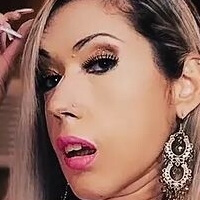 Jennifer Sierra Naken
