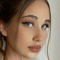 JuliaDunaj Naken