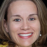 Julie Smith Naken