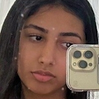 kareenabachra Naken