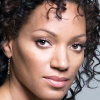Karen Holness Naken