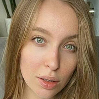 Kate Golden Naken
