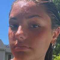 Katie Pego Naken