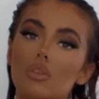 Khloe Hollyoake Naken