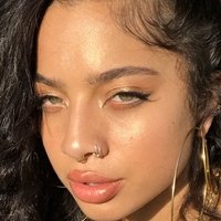 Kiana Ledé Naken
