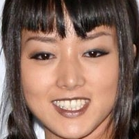 Kiki Sukezane Naken