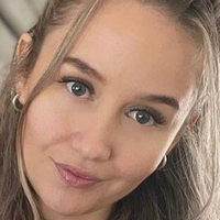 kiwigirlgigi Naken