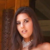 Laura Frison Naken