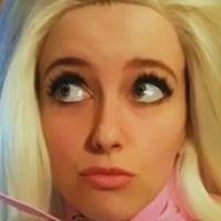 LauraSparkling Naken