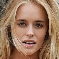 Lauren Ann Smith Naken