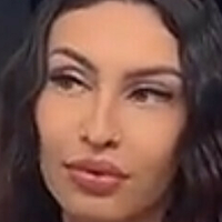 Leiloni Naken