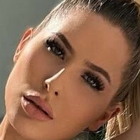 Lena Perthaler Naken