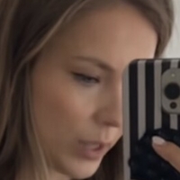 Leonacathrina Naken