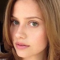 Lillian Masie Naken