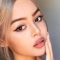 Lily Maymac Naken