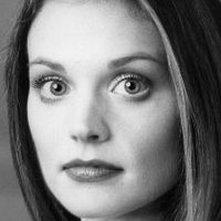 Lisa Brenner Naken