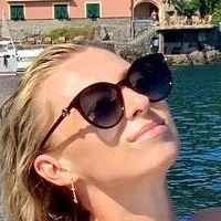 Lisa Ryzih Naken