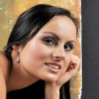 Lucie B Naken