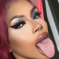 luckiesuniverse Naken