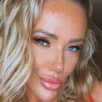 Lucy Zara Naken
