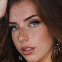Lynn Goddess Naken