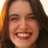Maggie Roscher Naken
