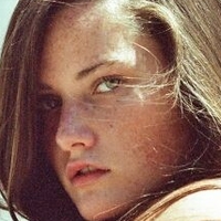 Maggie White Naken